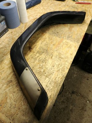 Fender01.jpg