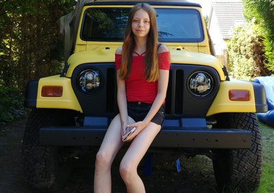 Jeep-Girl02.jpg